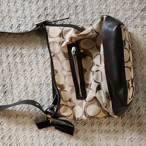 Coach signature mahogany and brown shoulder bag gently used. Large bag.